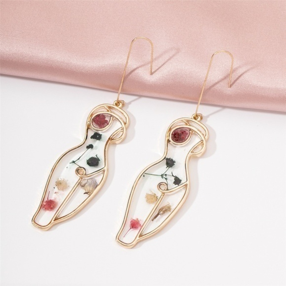 3/$30 š Dried Flower Resin Abstract Human Body Earrings